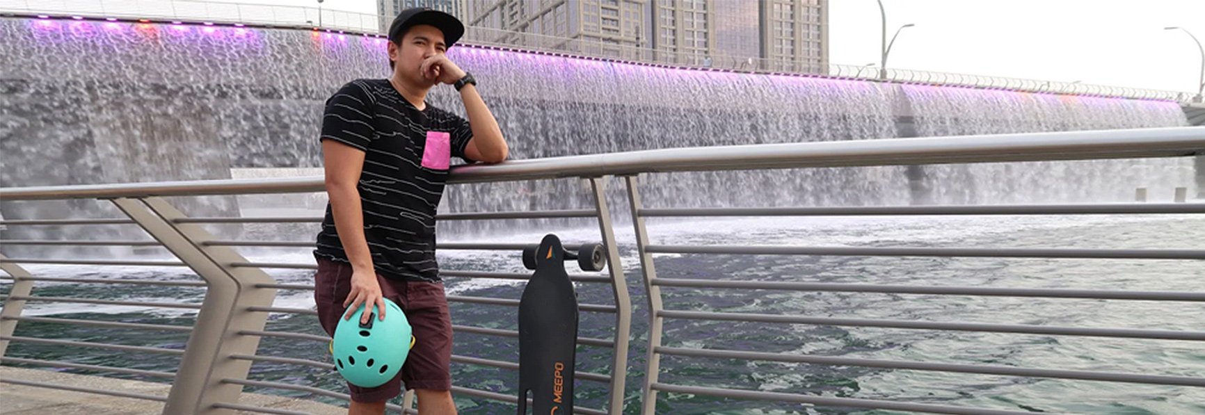 meepo rider on the bridge