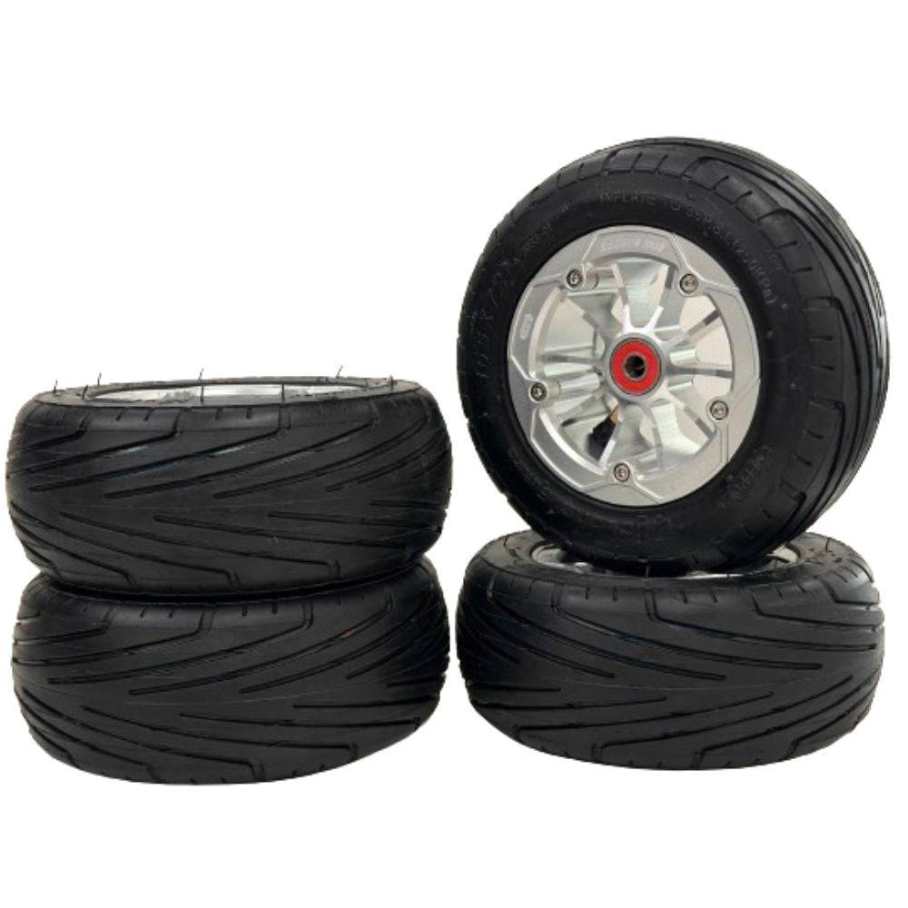 Cyclone 165s tubeless tire set with silver rims, designed for electric skateboards.