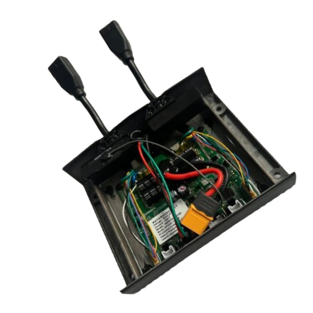 Meepo Flow ESC with internal wiring and connectors for electric skateboard performance.