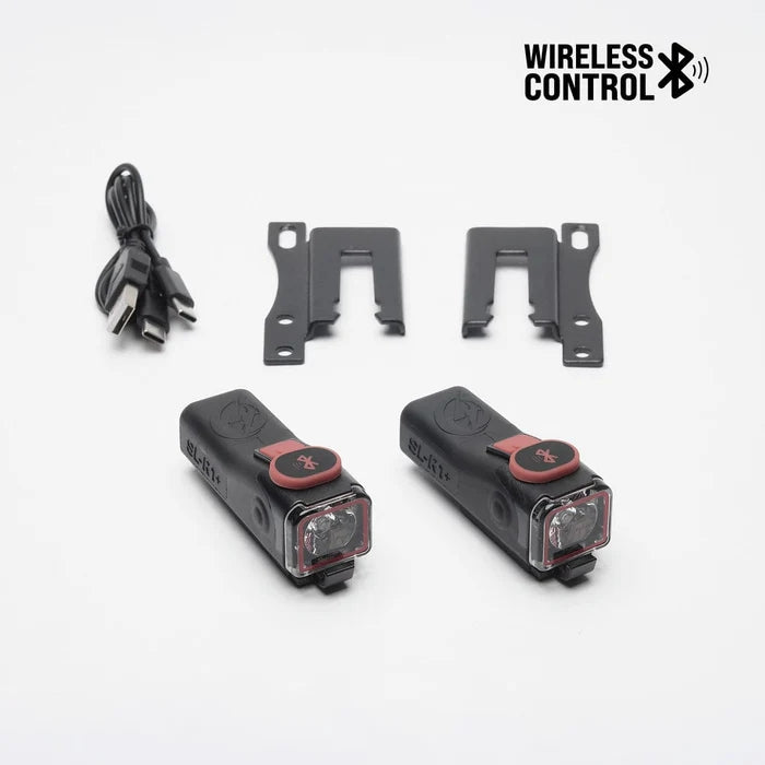 SL-R1+ skateboard brake lights with wireless control and USB-C charging cable