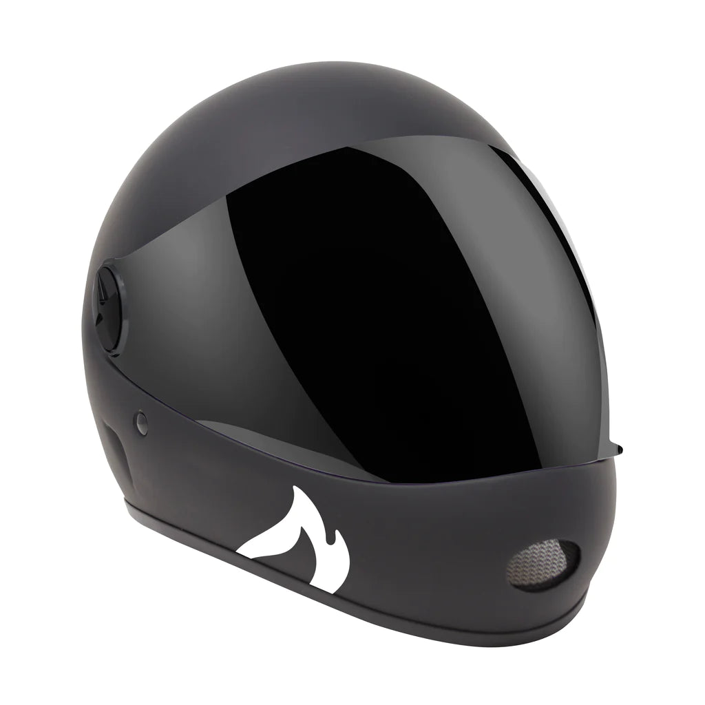Black DH6-X Air helmet with a sleek design and tinted visor